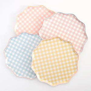 Gingham Dinner Plates by Meri Meri