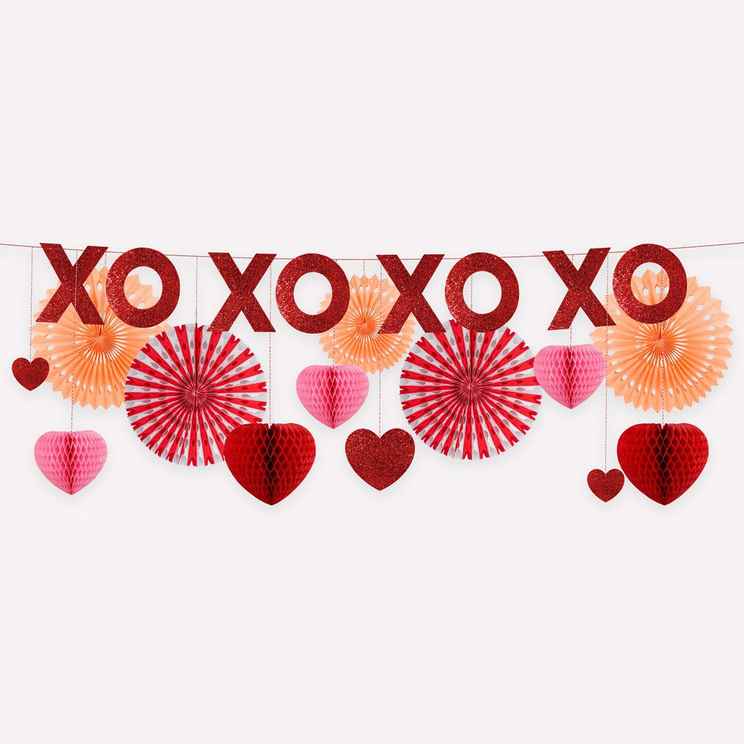 Honeycomb Hearts Garland by Meri Meri