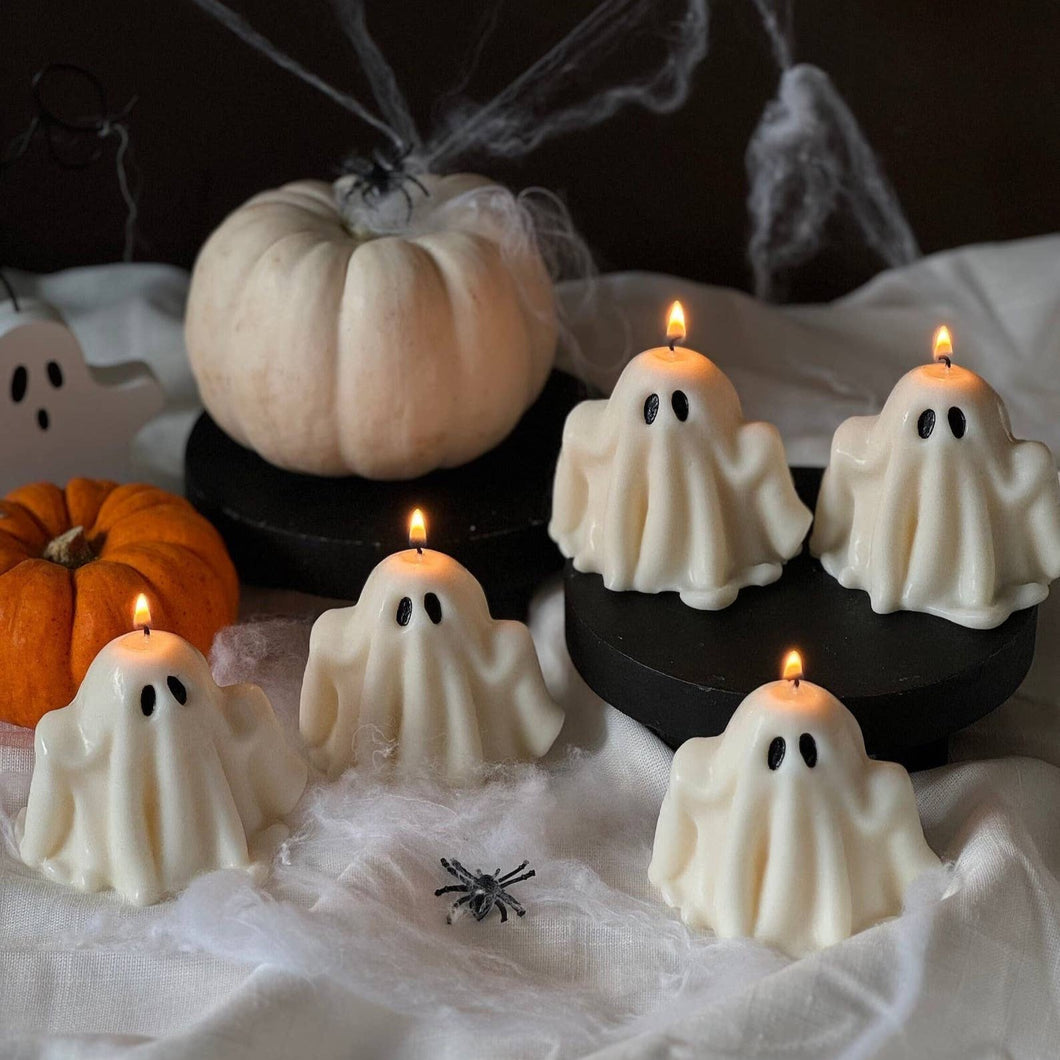 Ghost Candles | Halloween Ghosts | Spooky | Autumn |Soy wax: Unscented